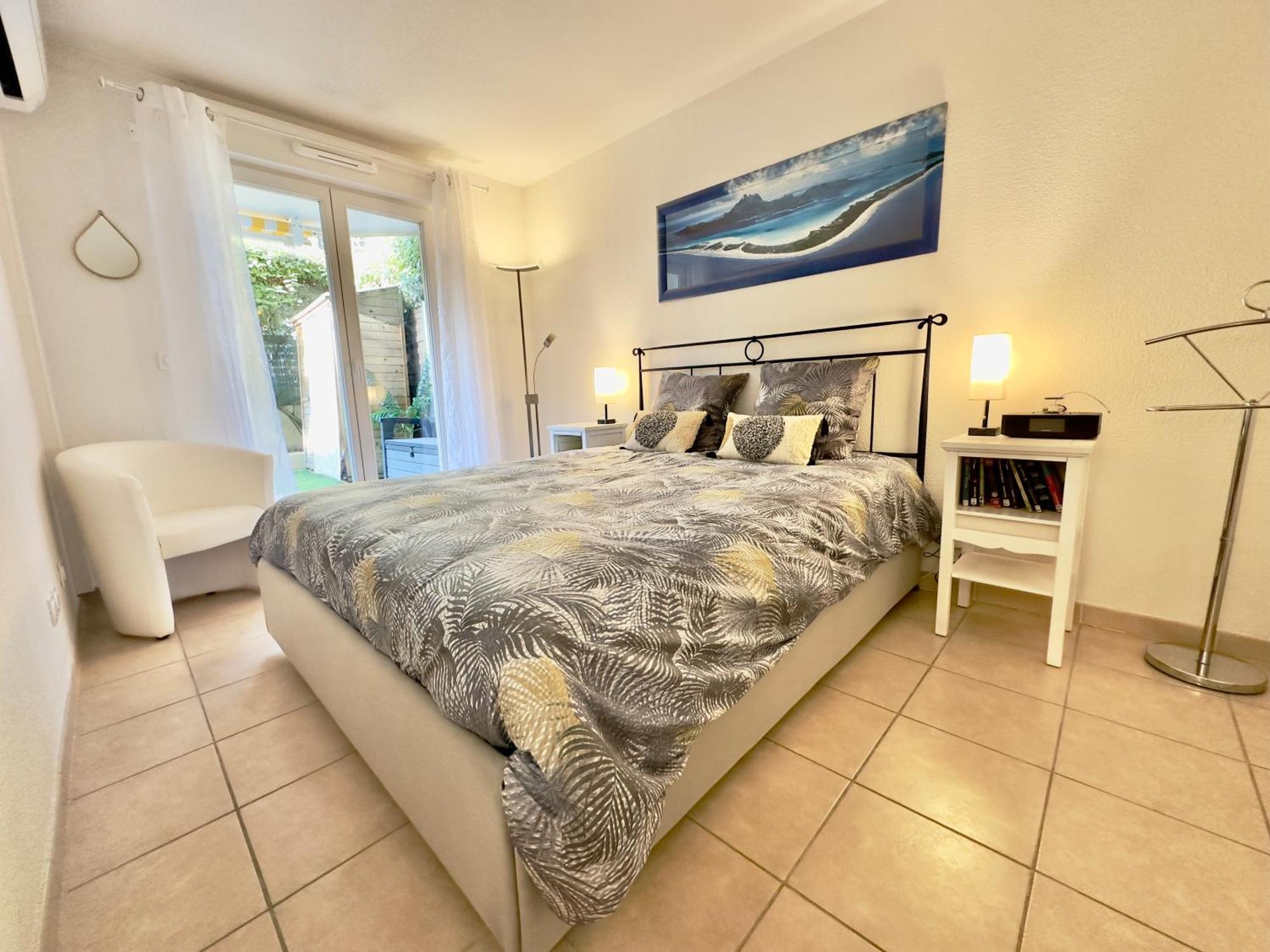 Regent Cote D'Azur Air-Conditioned, Pool, Garden & Parking Villeneuve-Loubet Eksteriør bilde