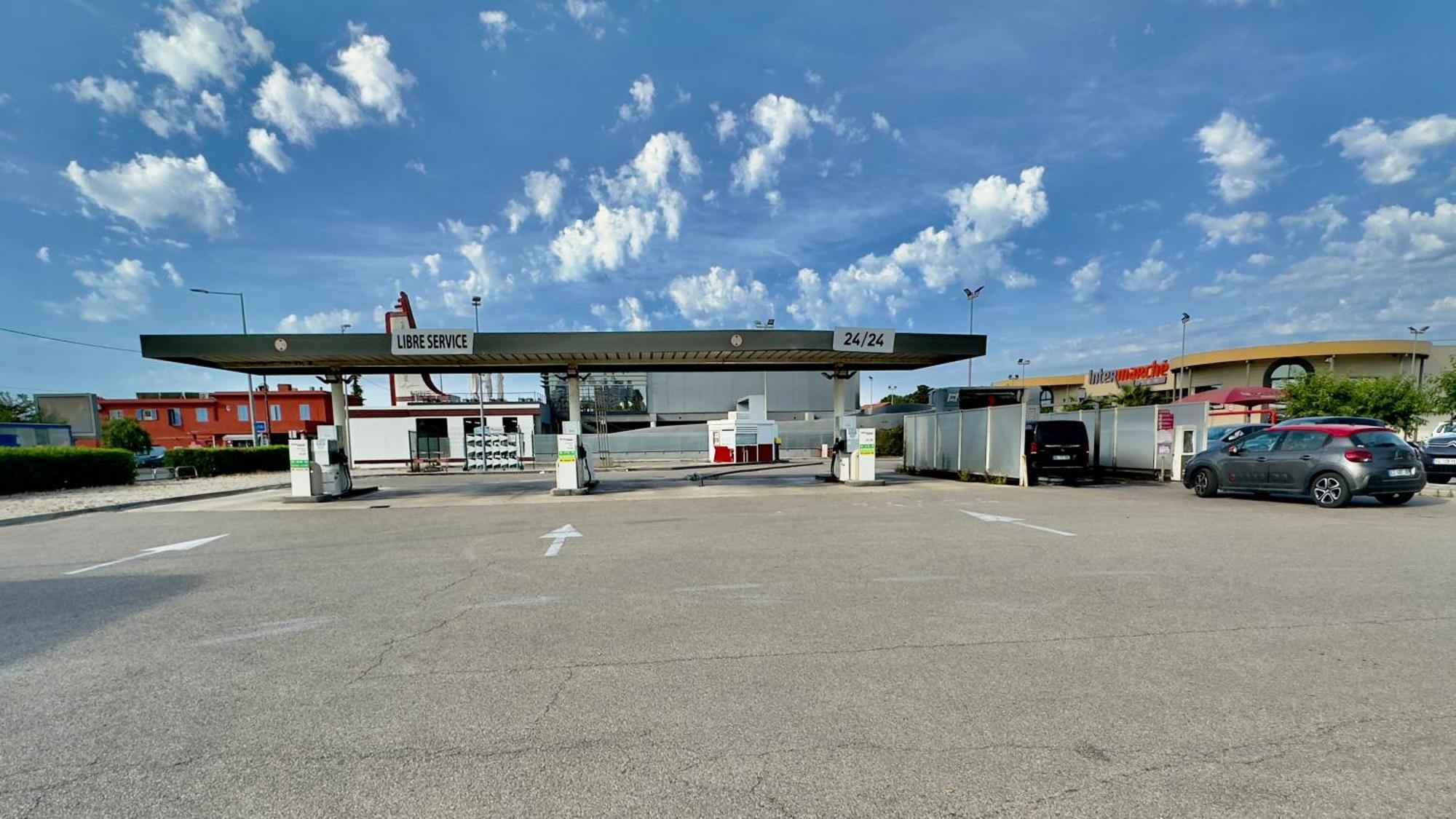 Regent Cote D'Azur Air-Conditioned, Pool, Garden & Parking Villeneuve-Loubet Eksteriør bilde
