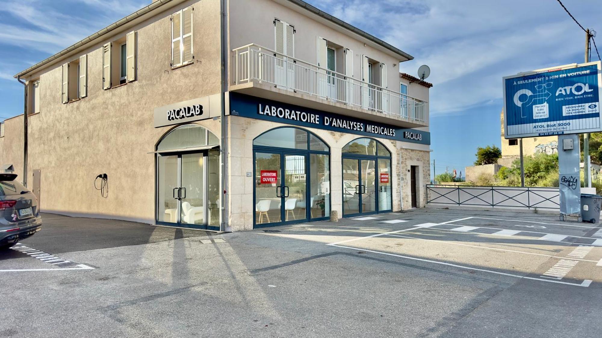 Regent Cote D'Azur Air-Conditioned, Pool, Garden & Parking Villeneuve-Loubet Eksteriør bilde